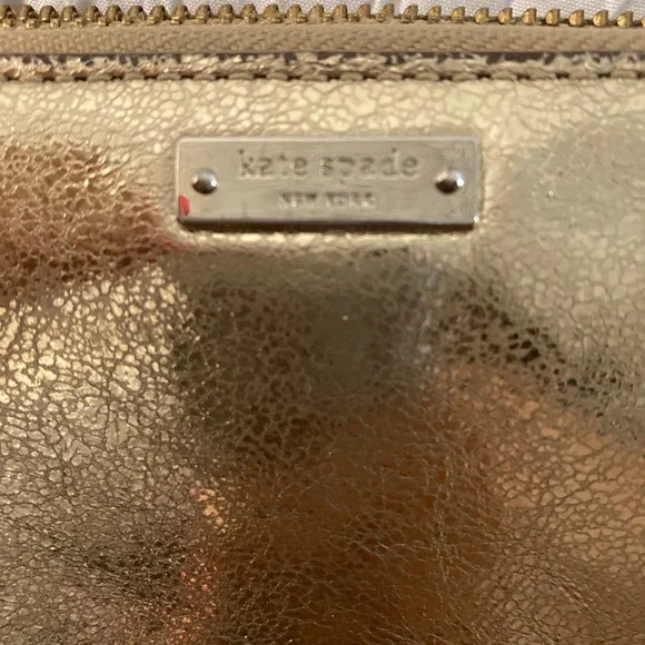 KATE SPADE GOLD STORYBOOK METALLIC ACCORDION WALLET